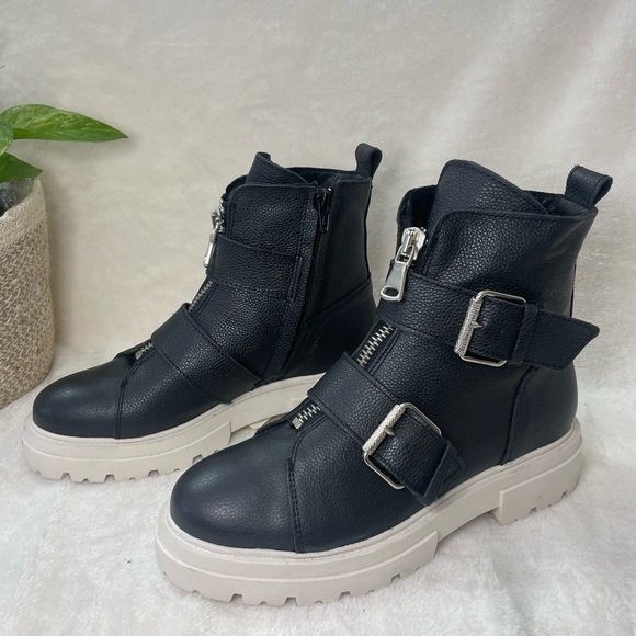 DOLCE VITA Avari Buckled Engineer Lug‎ Sole Booties 8.5M, F 646 - Picture 10 of 15